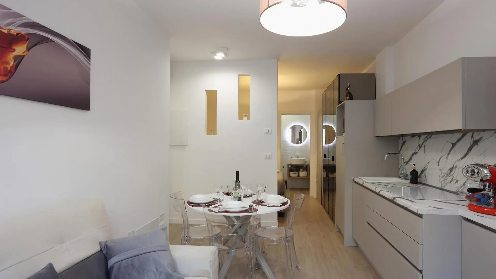 Mascarella Suite - Elegante Design Con Patio Nel Centro Storico Bologna