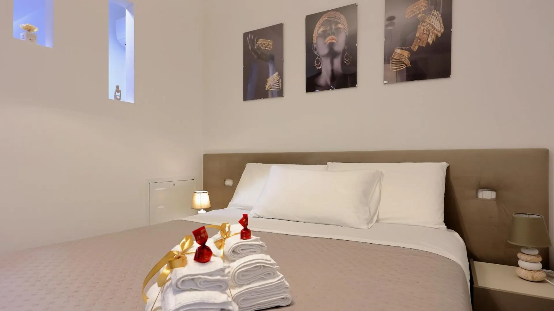 Mascarella Suite - Elegante Design Con Patio Nel Centro Storico Bologna Italy