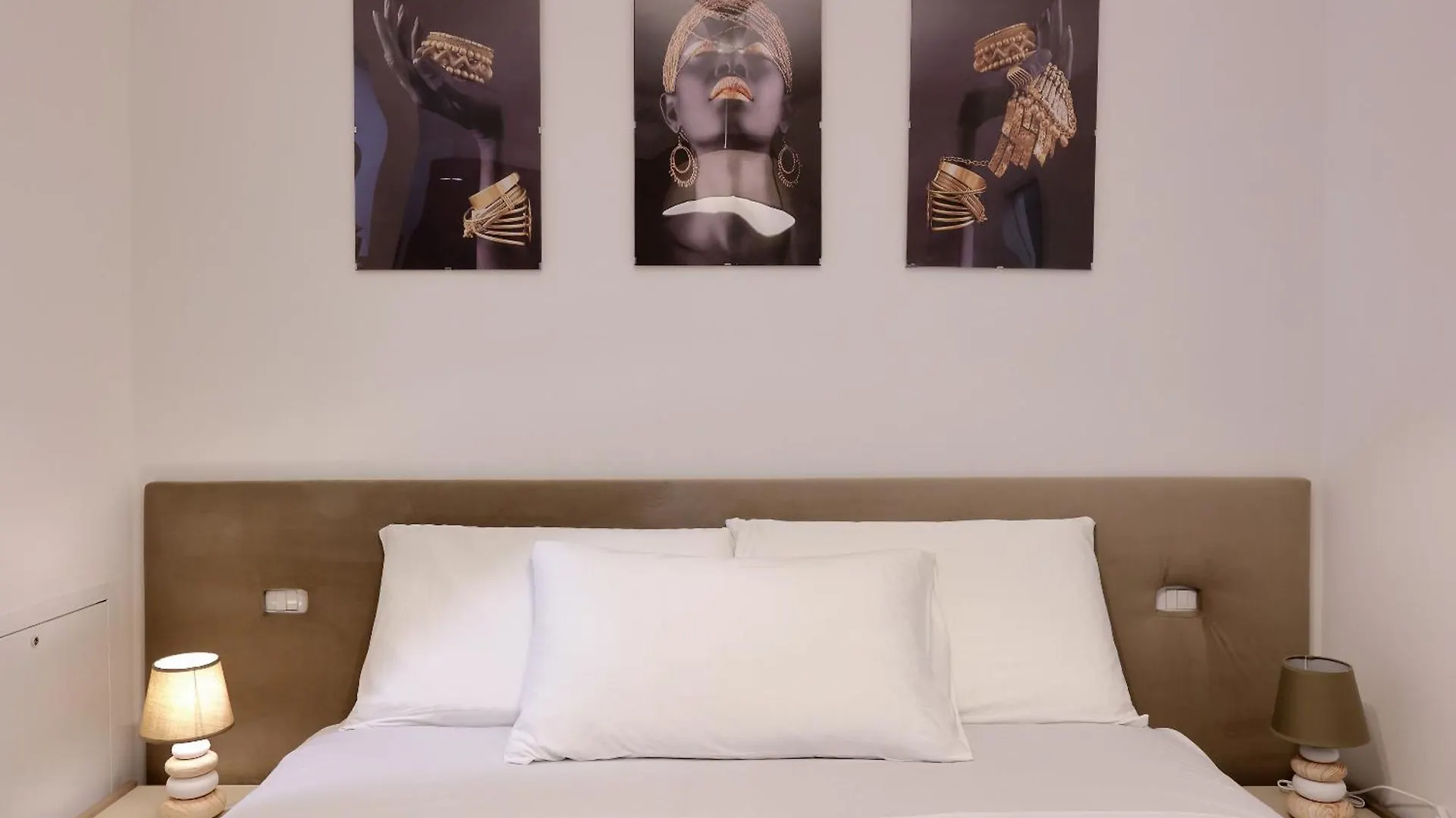 Mascarella Suite - Elegante Design Con Patio Nel Centro Storico بولونيا 0*,  إيطاليا